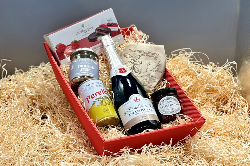 BUBBLES & BITES CHAMPAGNE HAMPER GIFT BOX | PERSONALISED CORPORATE CHAMPAGNE HAMPER BY PARK LANE CHAMPAGNE