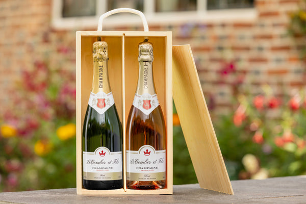 2 bottles of personalised champagne in a wooden gift box | Rose & White Champagne | Personalised corporate champagne gift by Park Lane Champagne